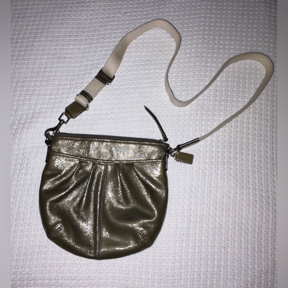COACH Y2K SoHo Swingpack Patent Shiny Olive Crossbody Bag w/ Canvas Strap